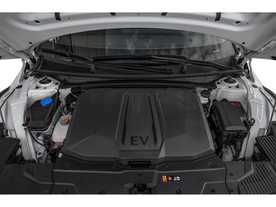 2025 Hyundai IONIQ 5 SE Standard Range RWD *Ltd Avail*
