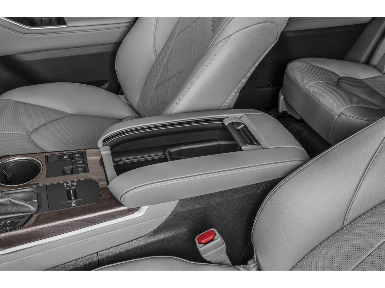 2026 Toyota Highlander Hybrid Platinum AWD (Natl)