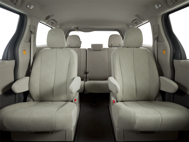2012 Toyota Sienna 5dr 8-Pass Van V6 XLE FWD (Natl)