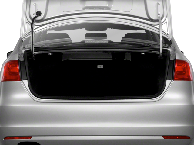 2012 Volkswagen Jetta 4dr DSG TDI Sedan
