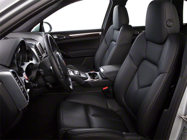 2013 Porsche Cayenne AWD 4dr Manual