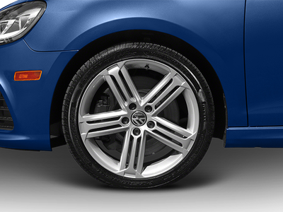 2013 Volkswagen Golf R 4dr HB
