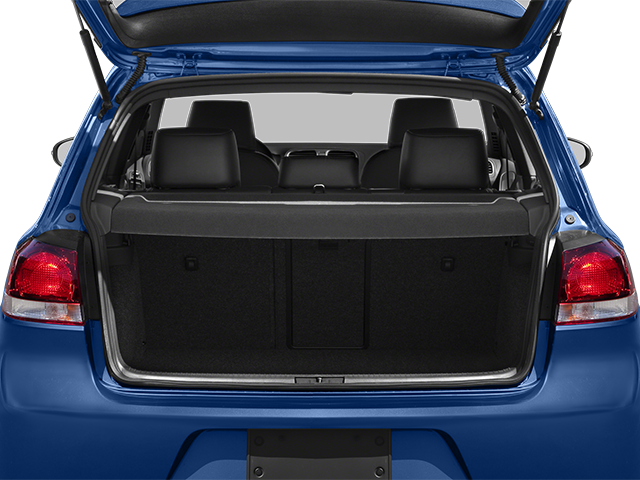 2013 Volkswagen Golf R 4dr HB