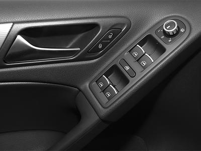 2013 Volkswagen Golf R 4dr HB