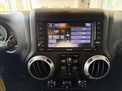 2018 Jeep Wrangler JK Unlimited Sahara