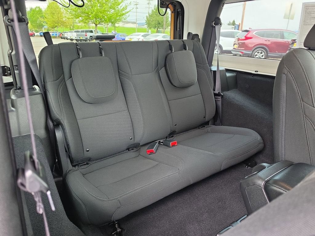 2022 Jeep Wrangler Sport S 4x4