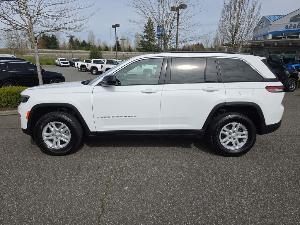 2025 Jeep Grand Cherokee Laredo 4x4