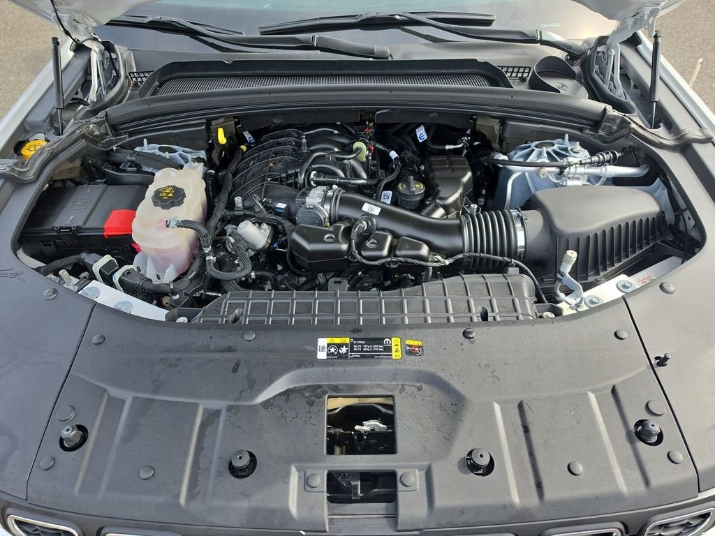 2025 Jeep Grand Cherokee Laredo 4x4