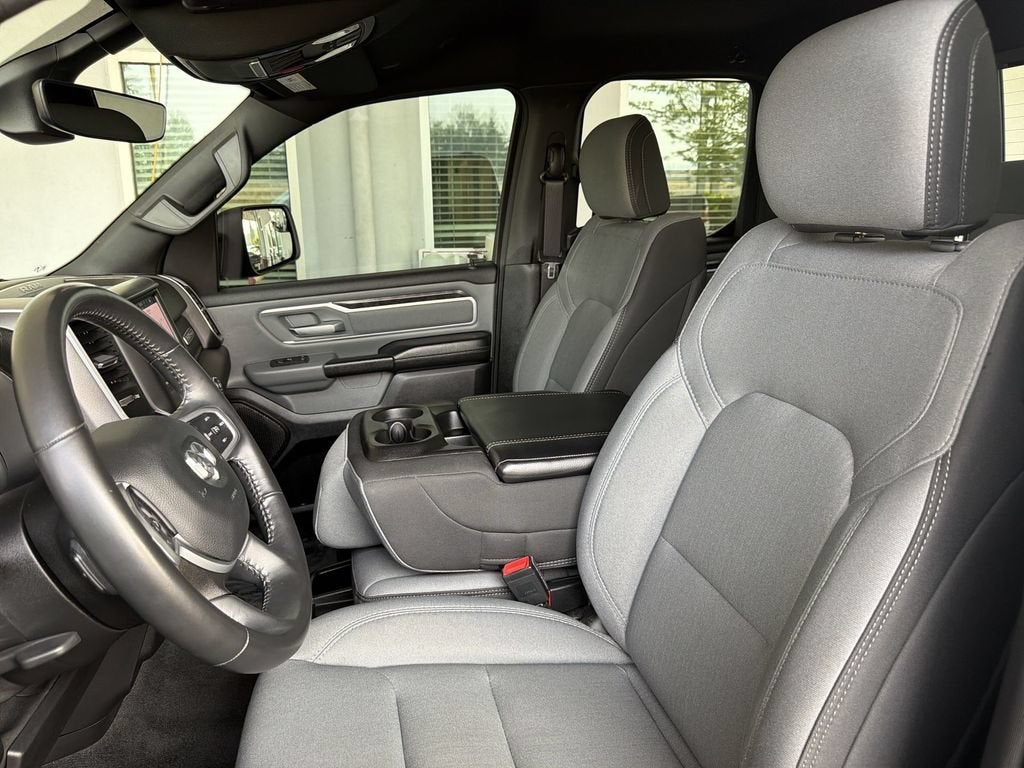 2022 RAM 1500 Big Horn Quad Cab 4x4 6'4" Box