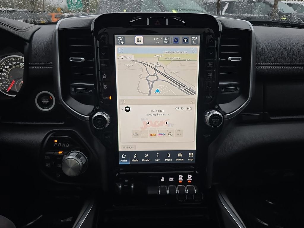 2023 RAM 1500 Laramie Crew Cab 4x4 6'4" Box