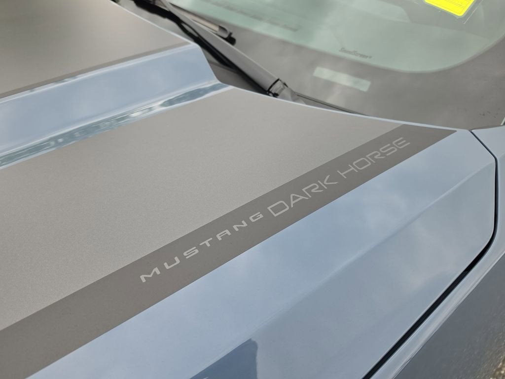 2025 Ford Mustang Dark Horse