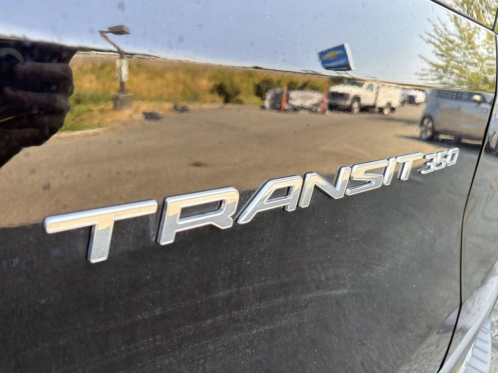 2025 Ford Transit Passenger Wagon XL