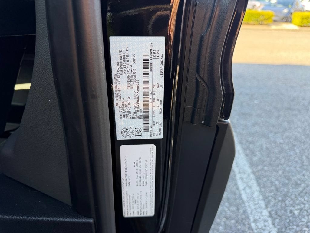 2025 Ford Transit Passenger Wagon XL