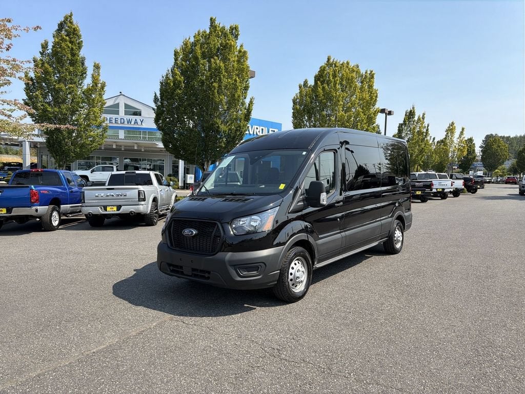 2025 Ford Transit Passenger Wagon XL
