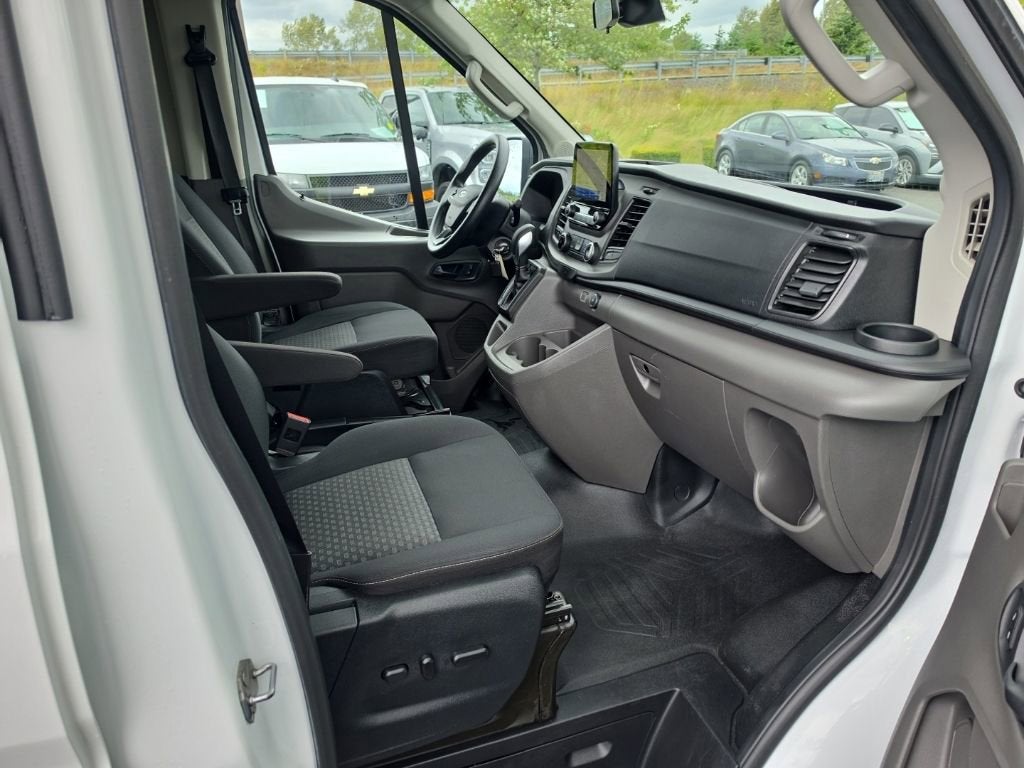 2020 Ford Transit Passenger Wagon XL