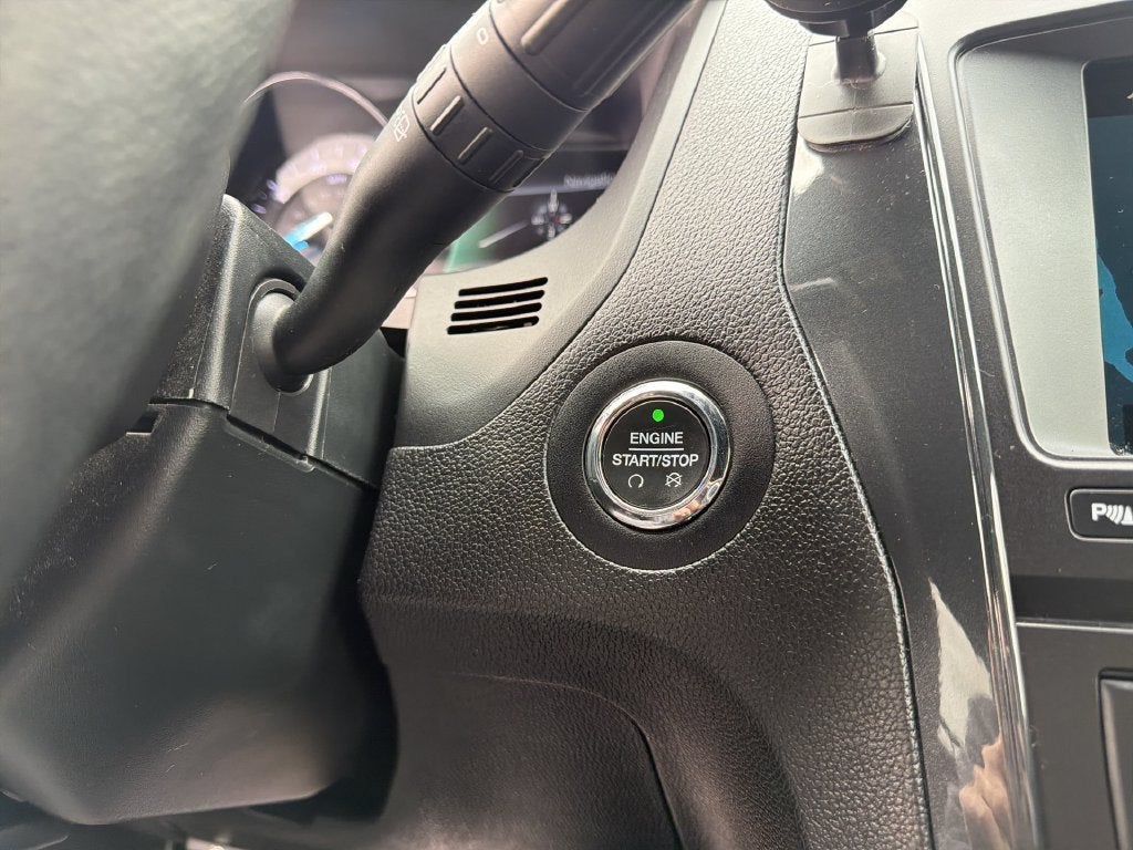 2018 Ford Explorer XLT - Photo 18