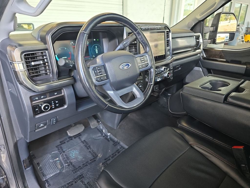 2024 Ford F-350 Lariat