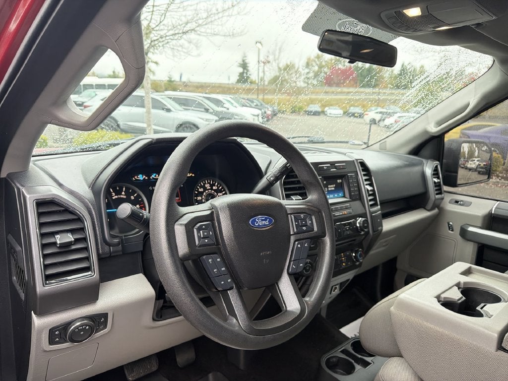 2017 Ford F-150 XLT - Photo 11