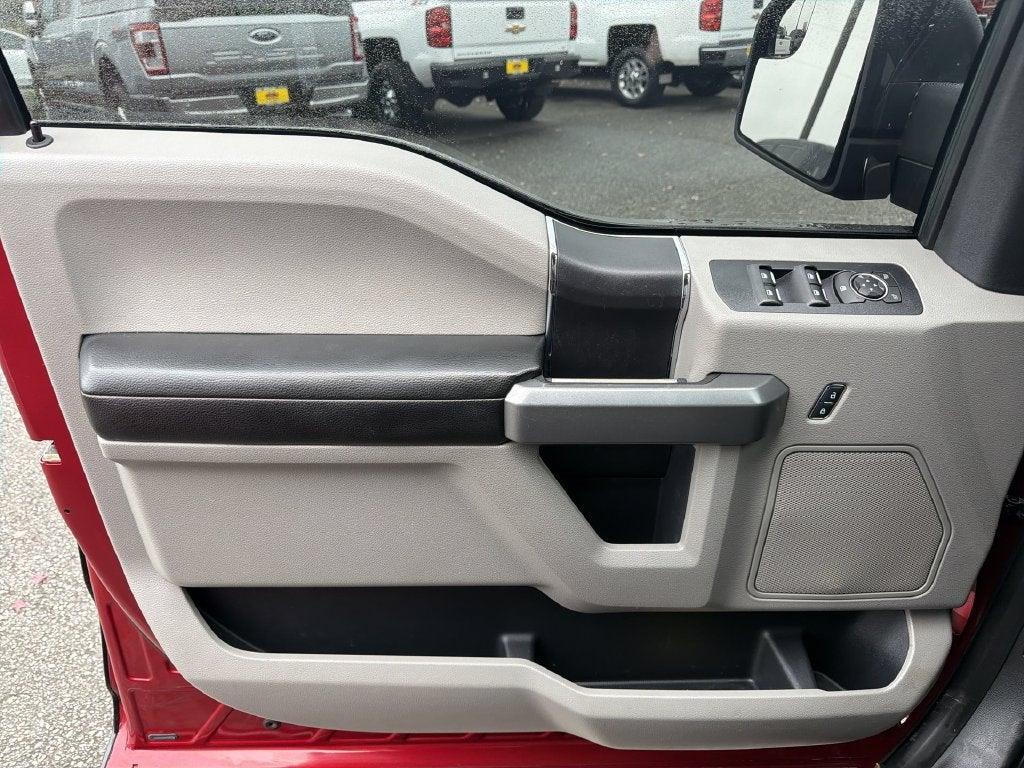2017 Ford F-150 XLT - Photo 21