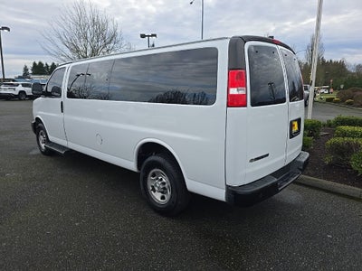 2023 Chevrolet Express Passenger 3500 1LS