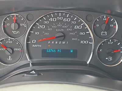 2025 Chevrolet Express Passenger 1LT