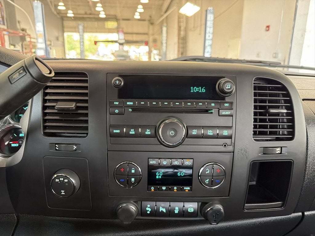 2014 Chevrolet Silverado 3500 HD SRW LT