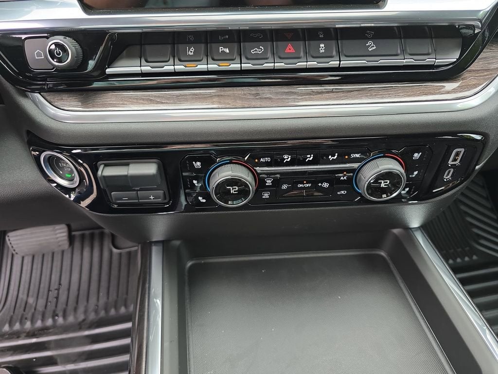 2025 Chevrolet Silverado 3500 HD LTZ