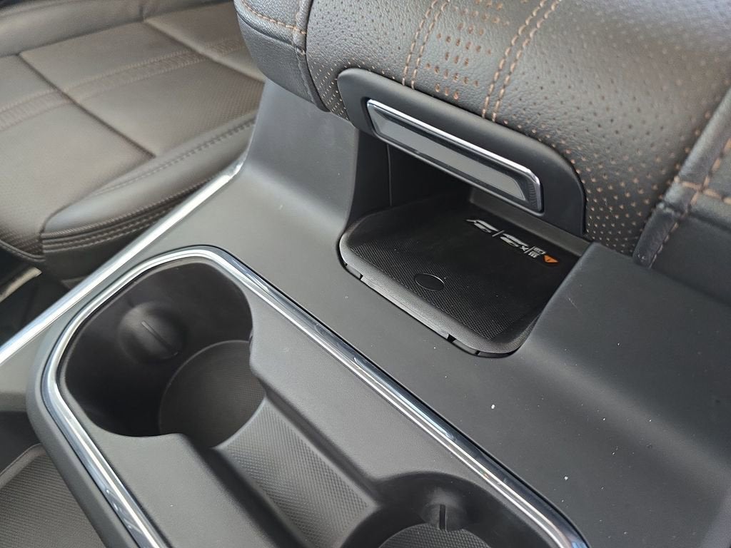 2025 Chevrolet Silverado 3500 HD High Country