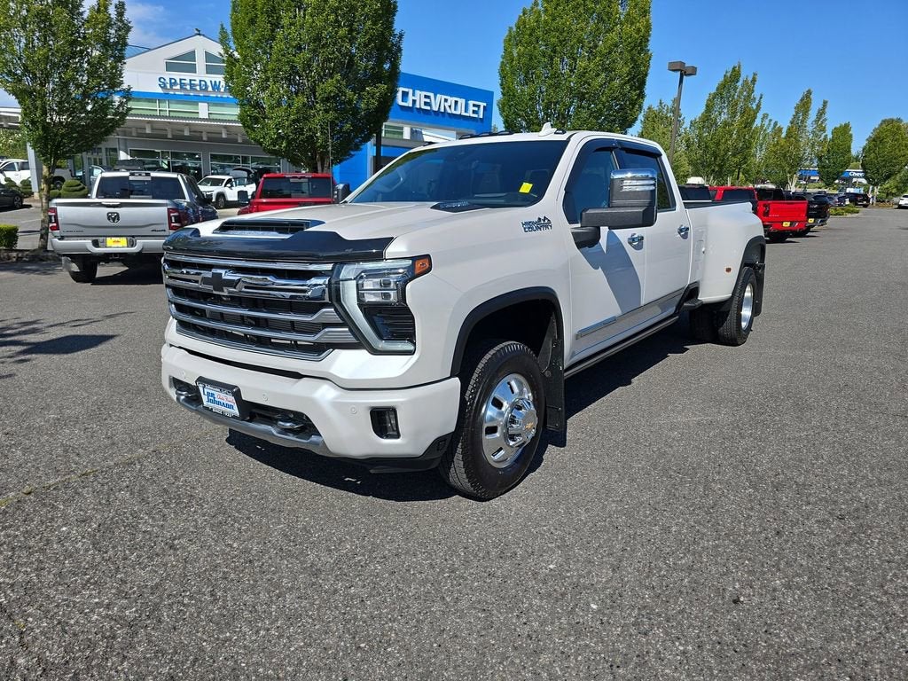 2025 Chevrolet Silverado 3500 HD High Country