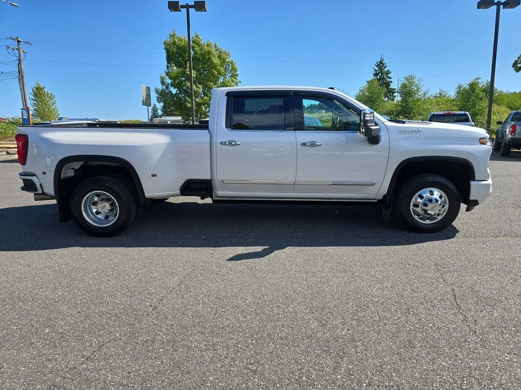 2025 Chevrolet Silverado 3500 HD High Country