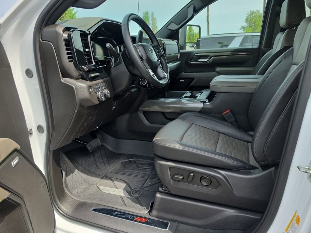 2025 Chevrolet Silverado 2500 HD ZR2