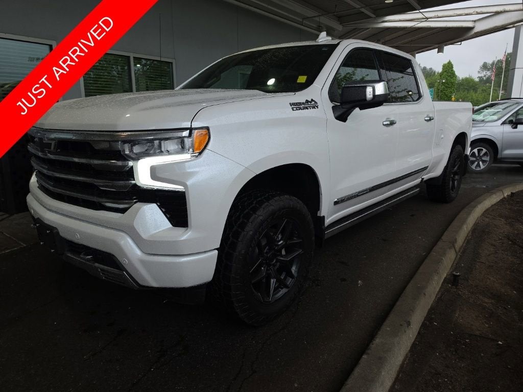 2023 Chevrolet Silverado 1500 High Country 4WD Crew Cab Short Box's photo