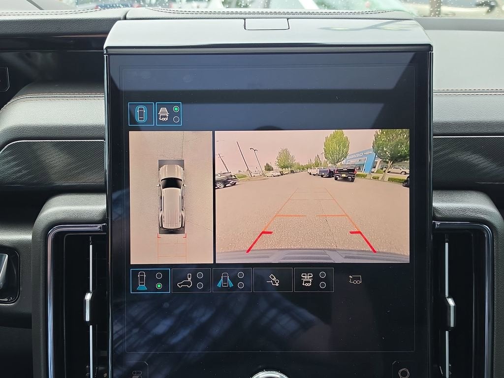 2025 GMC Yukon AT4