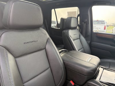 2025 GMC Yukon Denali