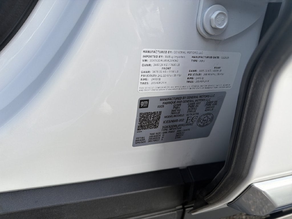 2025 GMC Yukon Denali