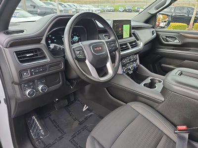 2024 GMC Yukon XL SLE