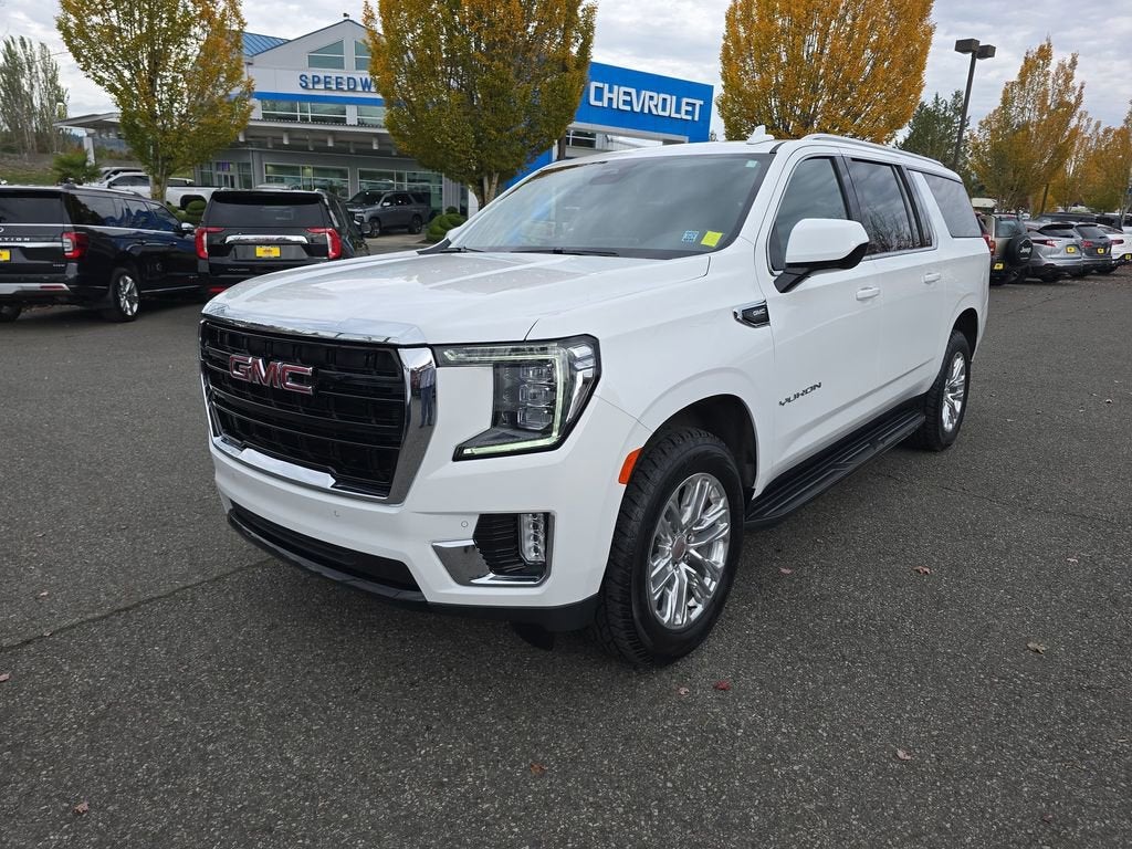 2024 GMC Yukon XL SLE