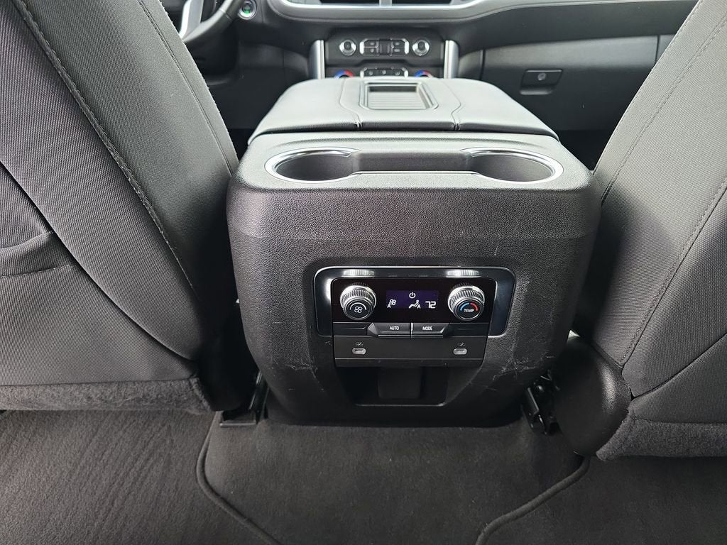 2024 GMC Yukon XL SLE