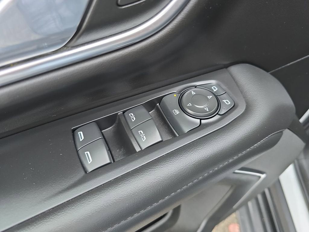 2024 GMC Yukon XL SLE