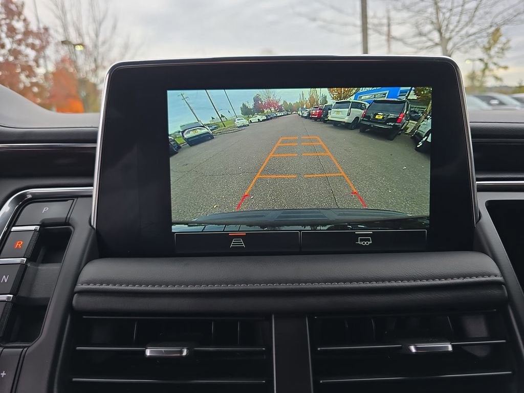 2024 GMC Yukon XL SLE