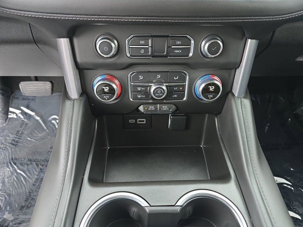 2024 GMC Yukon XL SLE