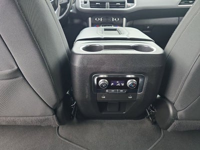 2024 GMC Yukon XL SLE