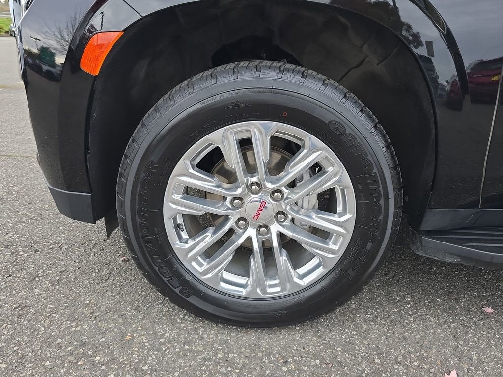 2024 GMC Yukon XL SLE