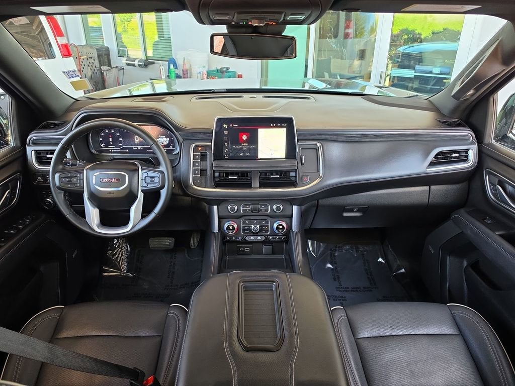 2024 GMC Yukon XL SLT