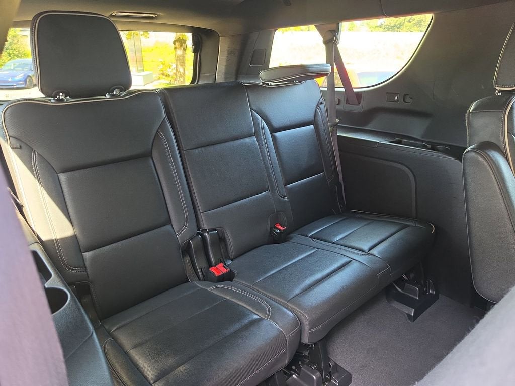 2024 GMC Yukon XL SLT