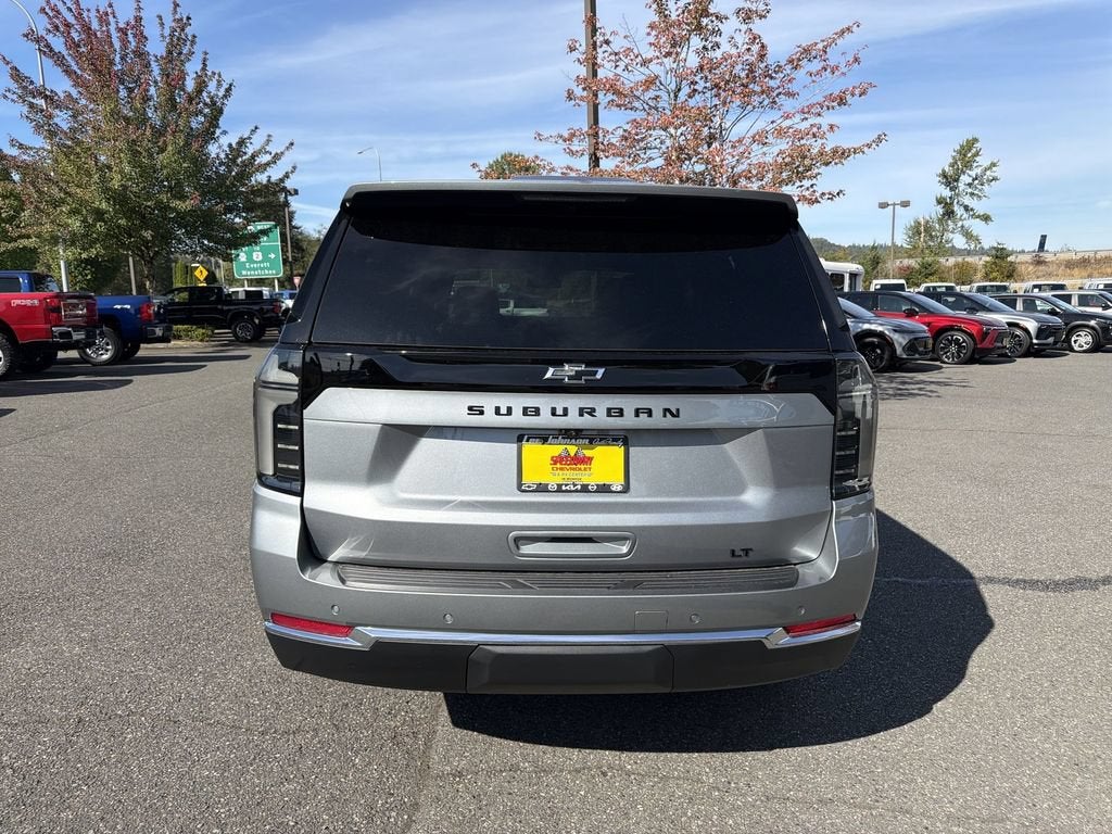 2026 Chevrolet Suburban LT