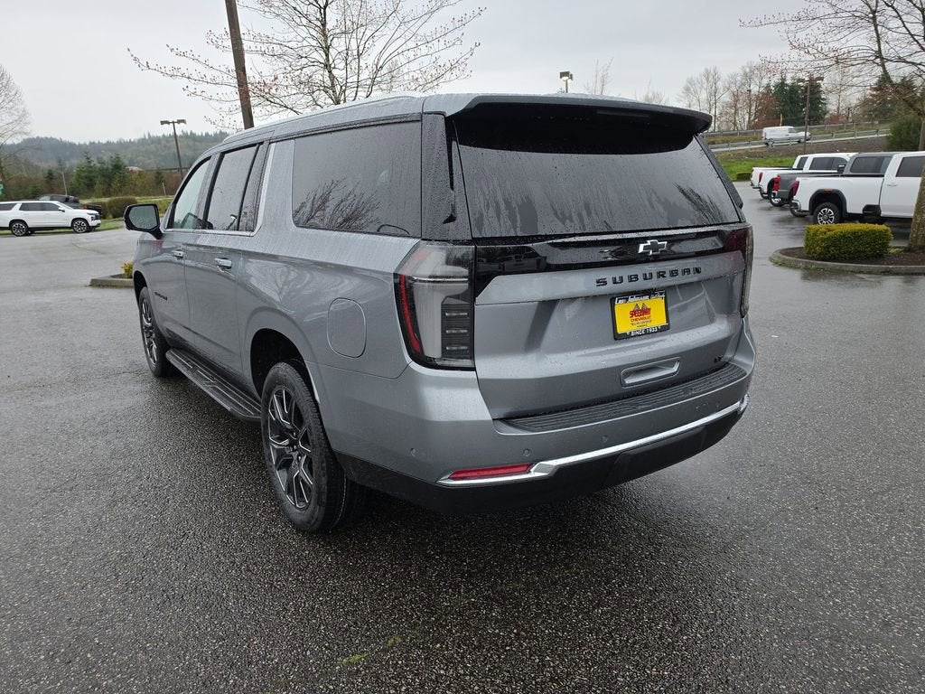 2026 Chevrolet Suburban LT
