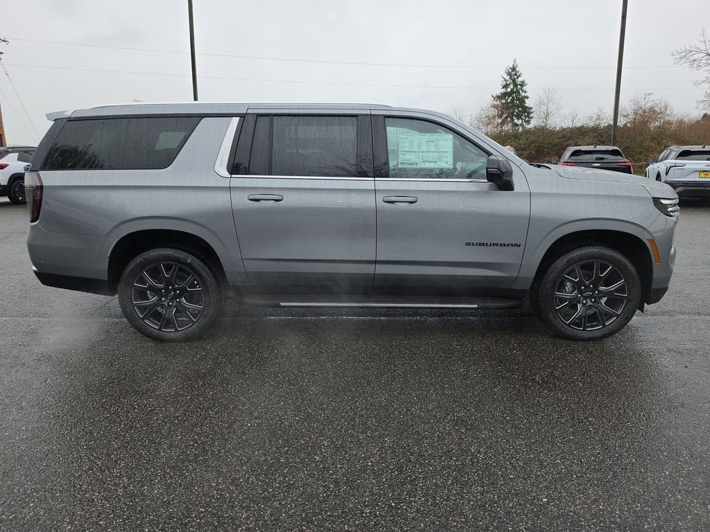 2026 Chevrolet Suburban LT
