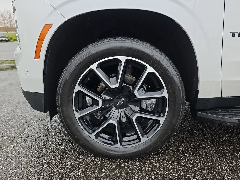 2025 Chevrolet Tahoe RST