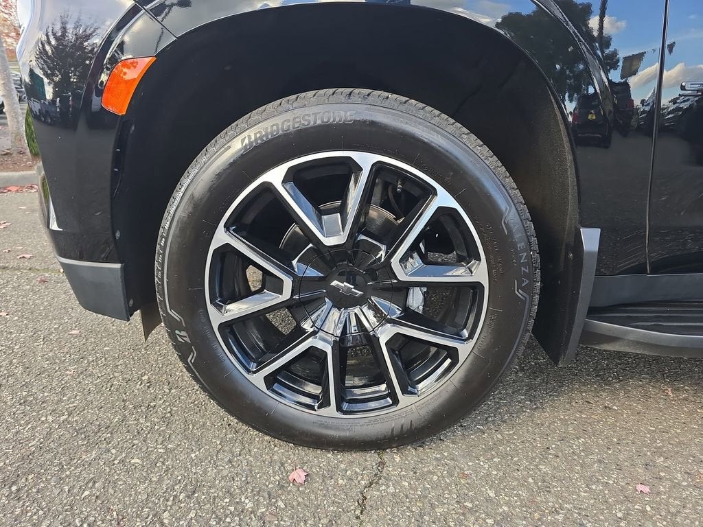 2024 Chevrolet Suburban RST